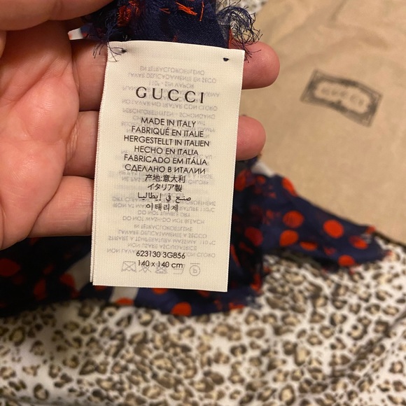 NWT GUCCI Modal Silk Polka Dot Print Scarf Blue White Red - Picture 3 of 5